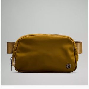 NWT Lululemon Burnt Caramel Everywhere Belt Bag